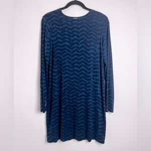 Marimekko Rodolitti Iso Sahalaitaraita Chevron Super Soft Viscose Shift Dress M